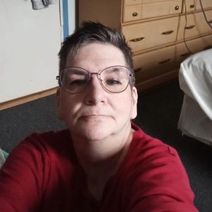 Meet your Posher, Deanna